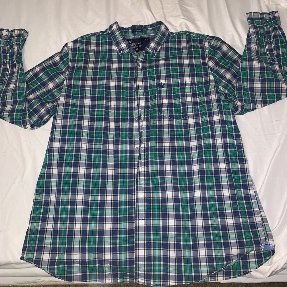American Eagle plaid button down